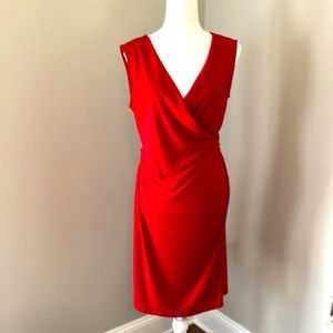 Dress The limited V front V back red Small